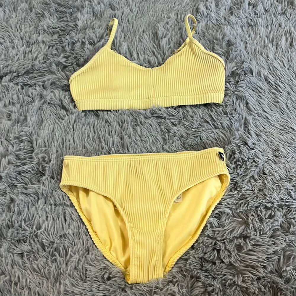 Bathing suit